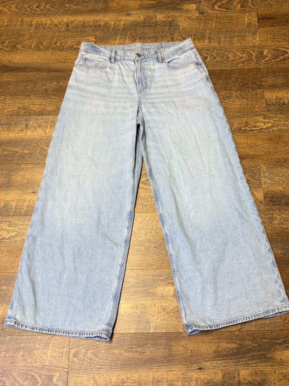 American Eagle Low Rise Ultra Wide Leg Jeans Women's 10 Strigid Light Wash